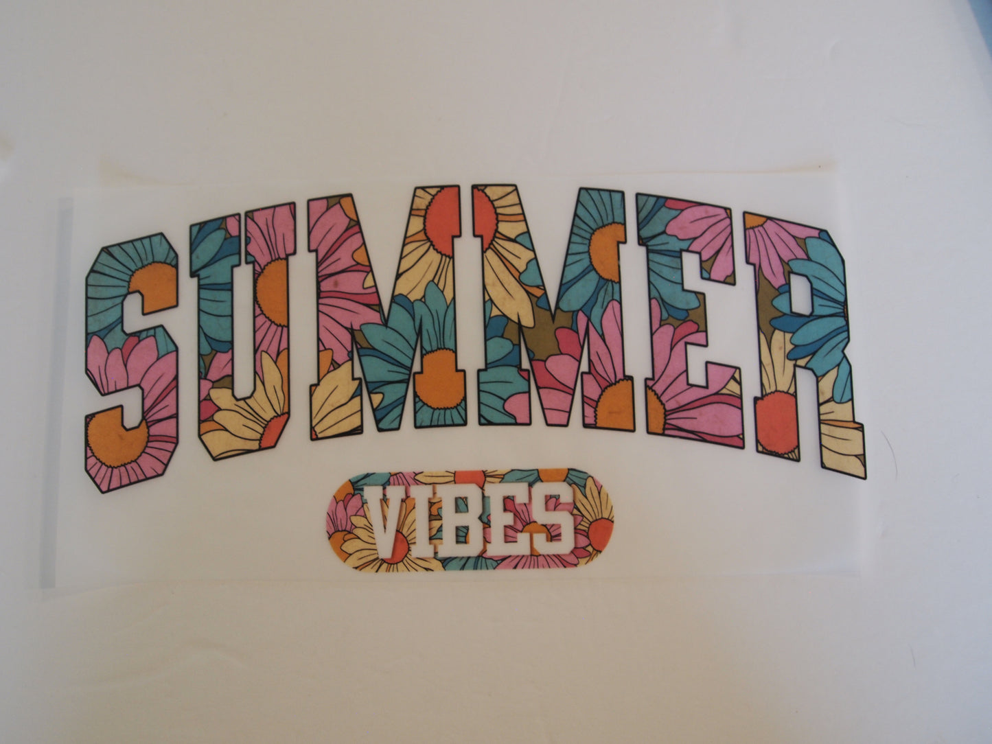 Summer Vibes Retro. Design transfer